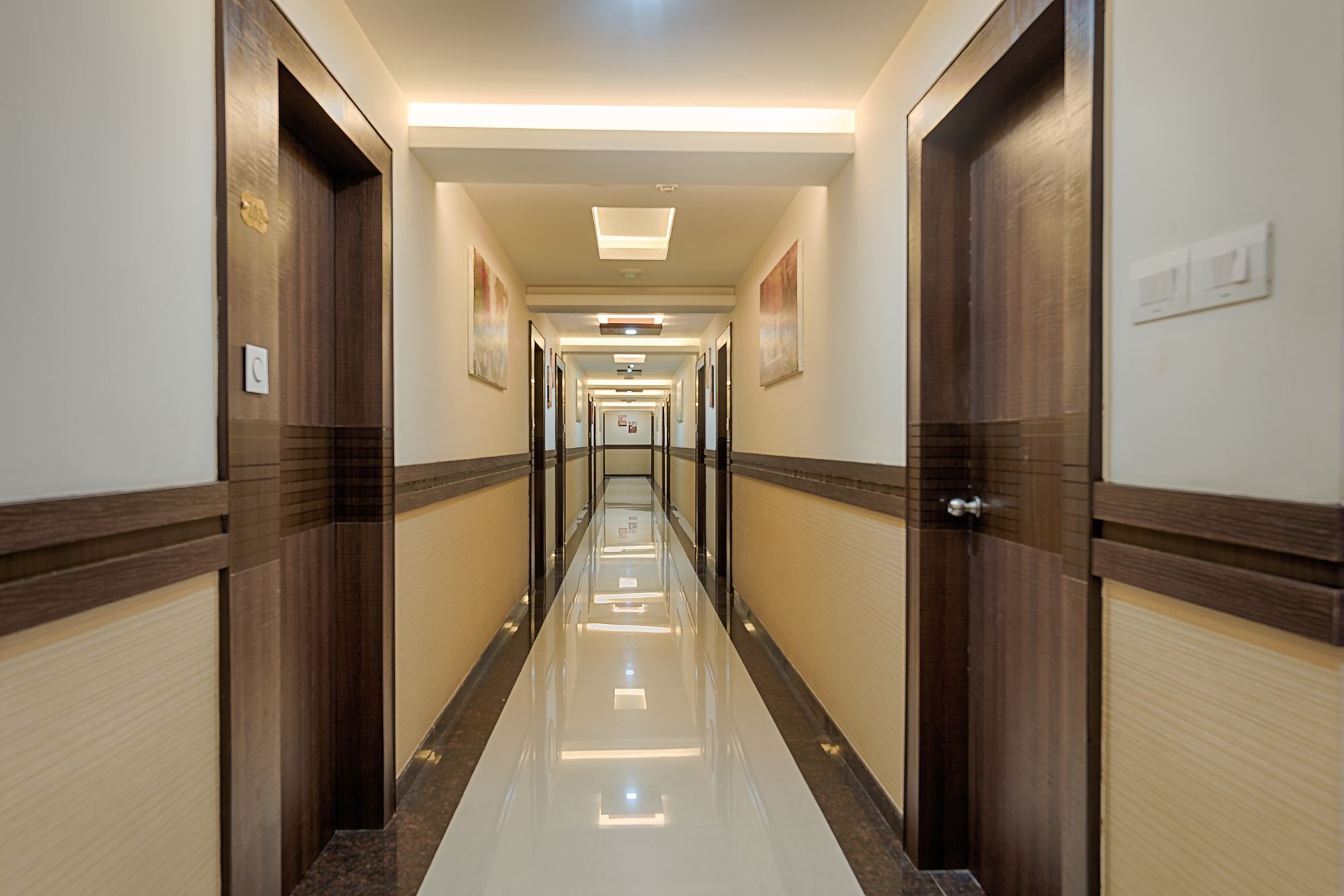 Holiday Residency Коимбатур Экстерьер фото